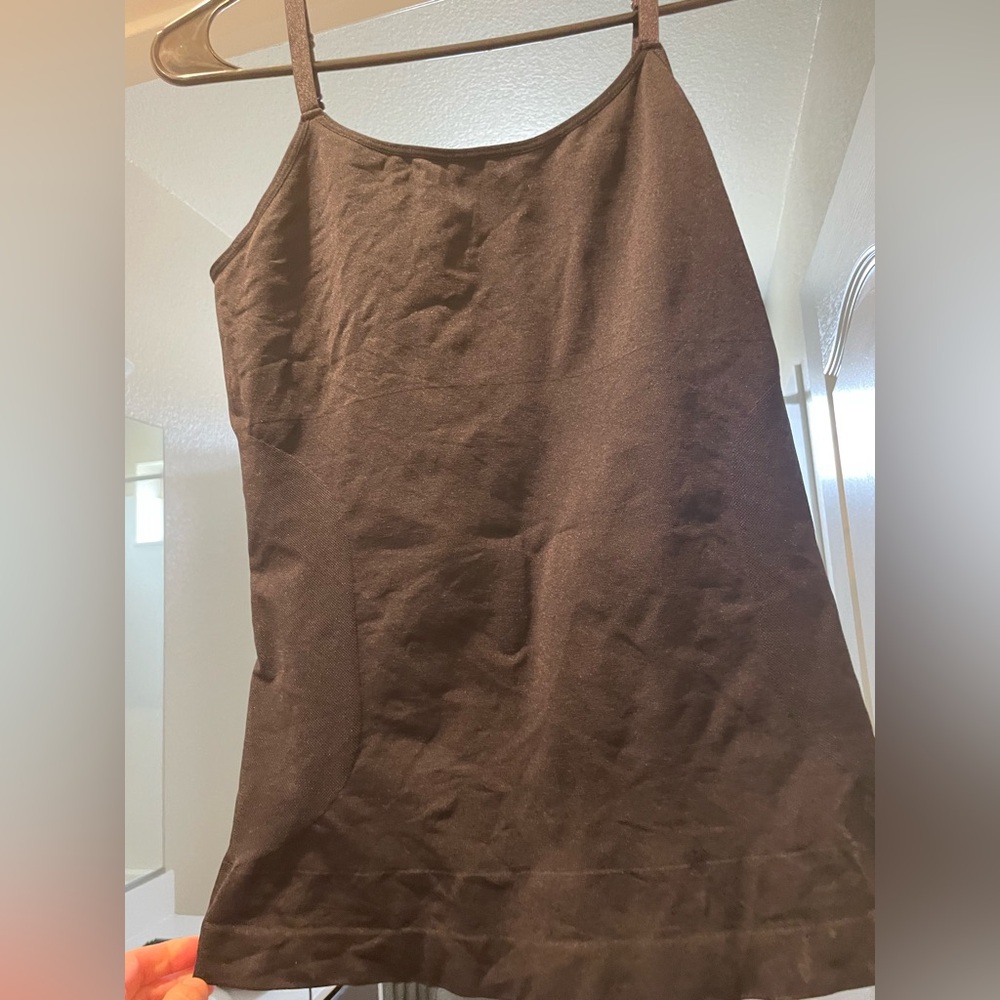 Underfit. No bra needed